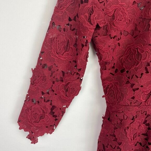 Lovers + Friends Revolve Peony Floral Lace Open Cut Out Back Romper Wine Red XS - Picture 9 of 12